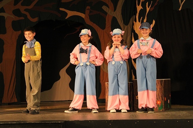 Johnny Appleseed Play
