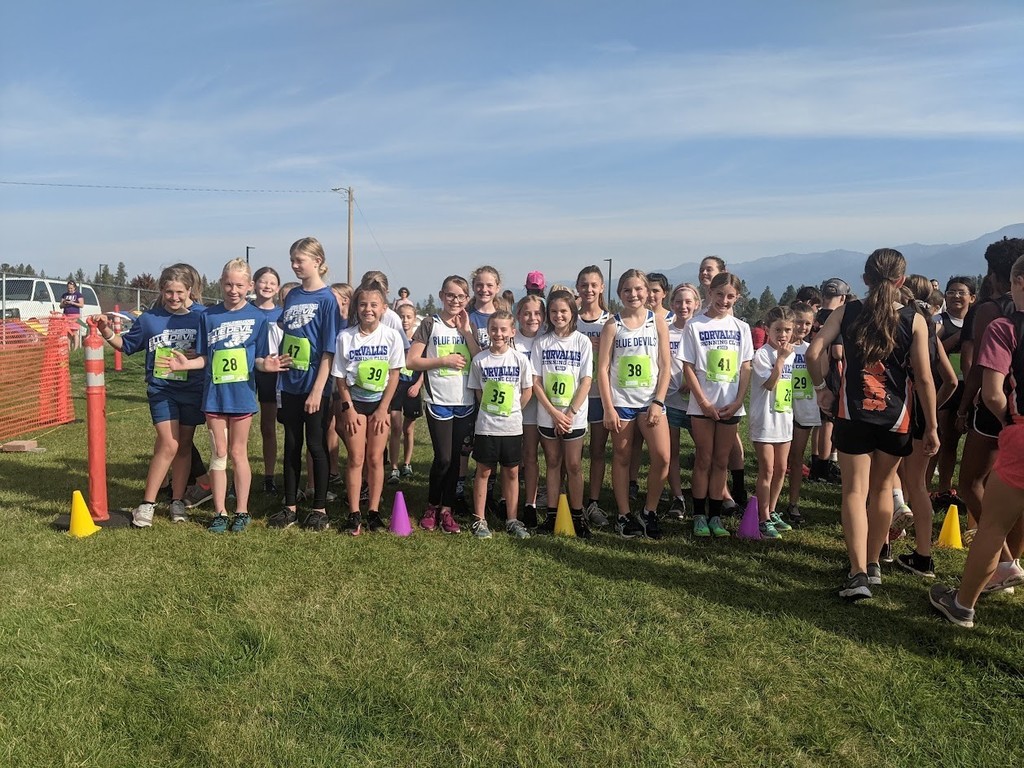 Middle School Girls Cross Country Team